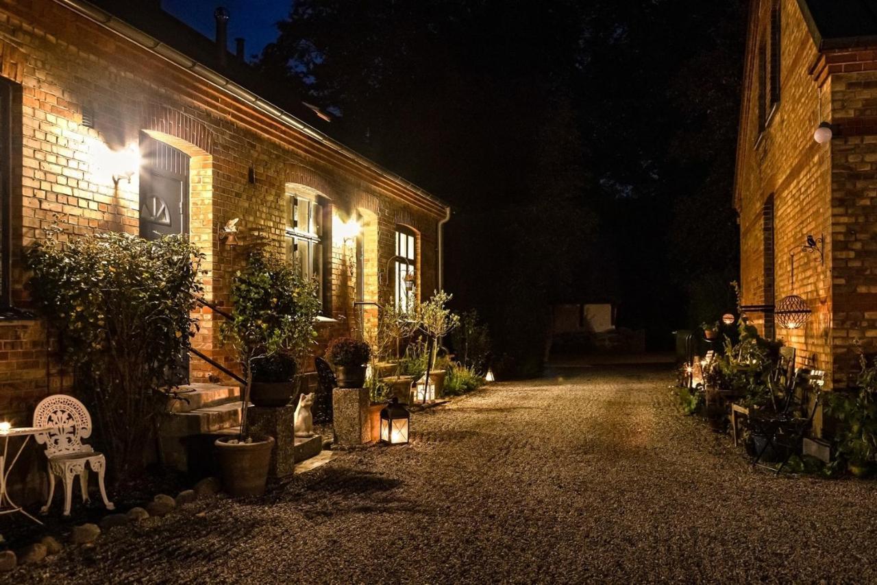 Windalens Pa Oesterlen Tomelilla Esterno foto